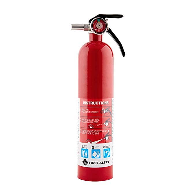 First Alert 1038789 Fire Extinguisher best for the home